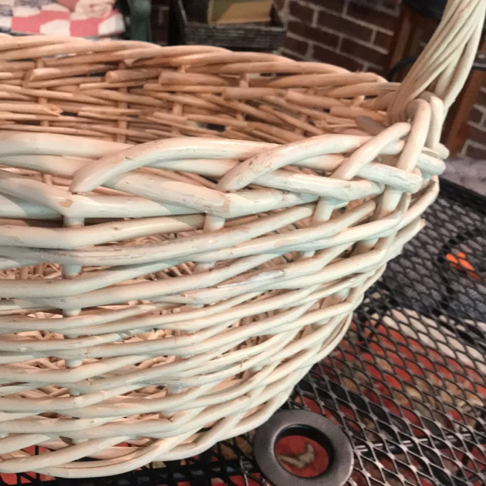 White Basket Large Sturdy Handle